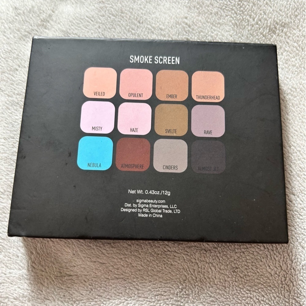 Sigma Beauty Palette Sigma Beauty Eye Shadow 12 Shades Smoke Screen- NWOB - Picture 6 of 7